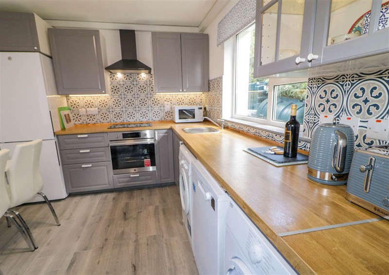 The kitchen at Loch Illion View, Dungloe