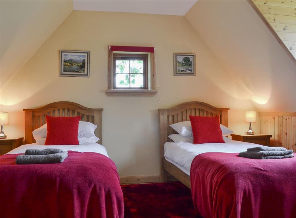 Twin bedroom at Loch Long View in Dornie, Northern Highlands, Ross-Shire
