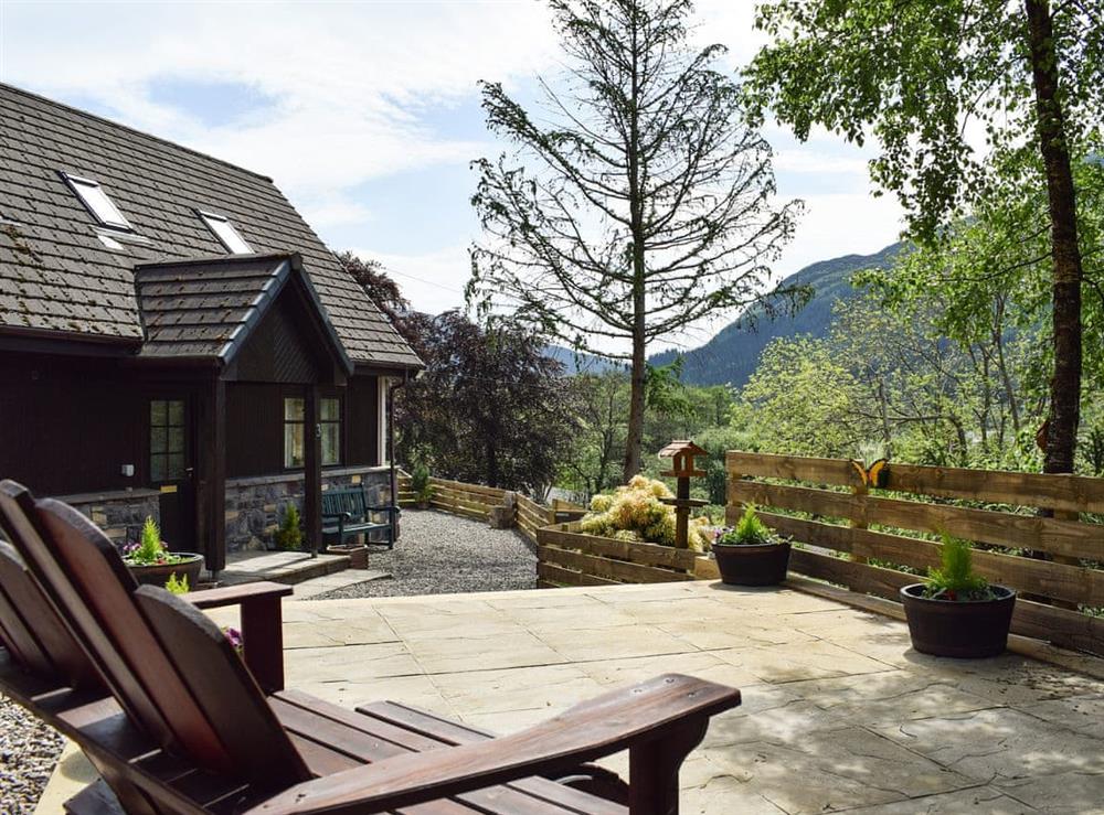 Relaxing seating area at Loch View Cottage in Strathyre, near Callander, Perthshire