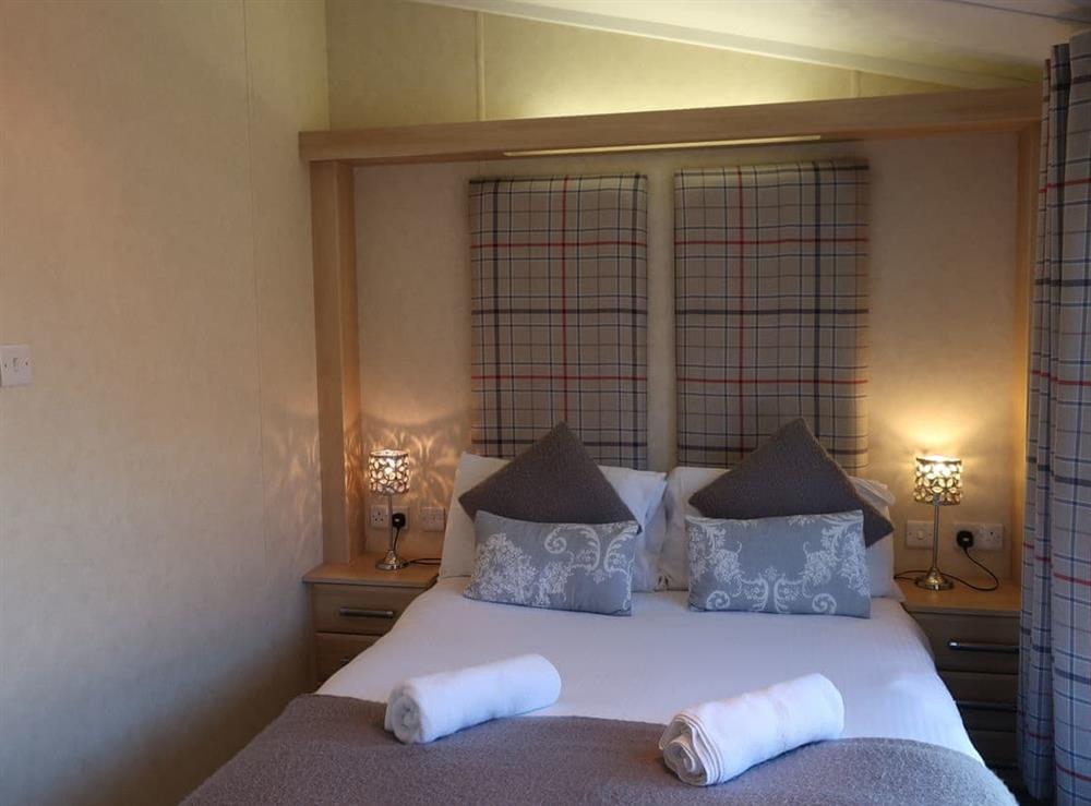 Peaceful double bedroom at Tiree, 