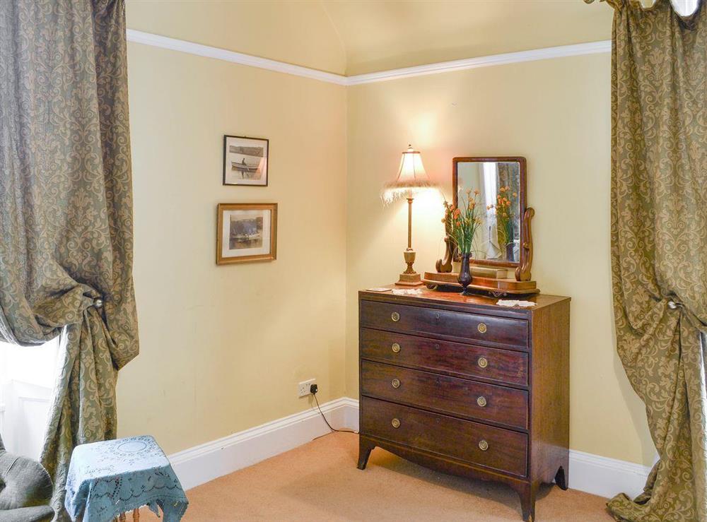 Stylish double bedroom at Lochside Garden House in Kelso, Roxburghshire