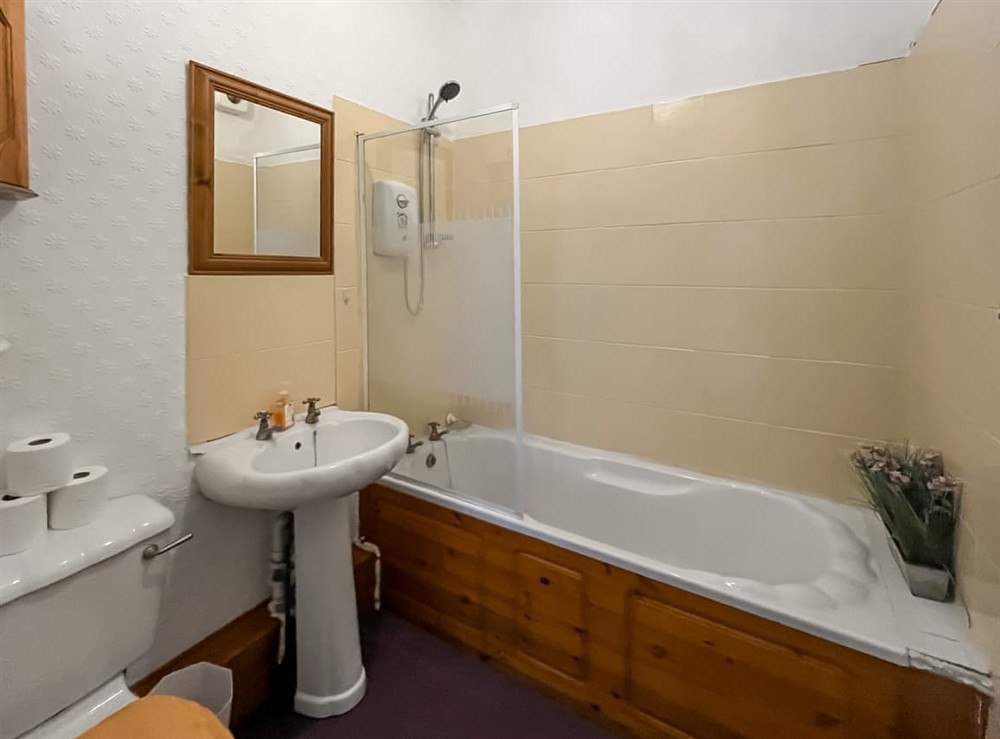Bathroom at Lochside Hermitage in Kilmun, near Dunoon, Argyll