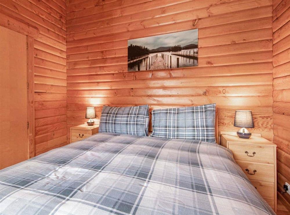 Double bedroom at Lochside Log Cabin in Brora, Sutherland