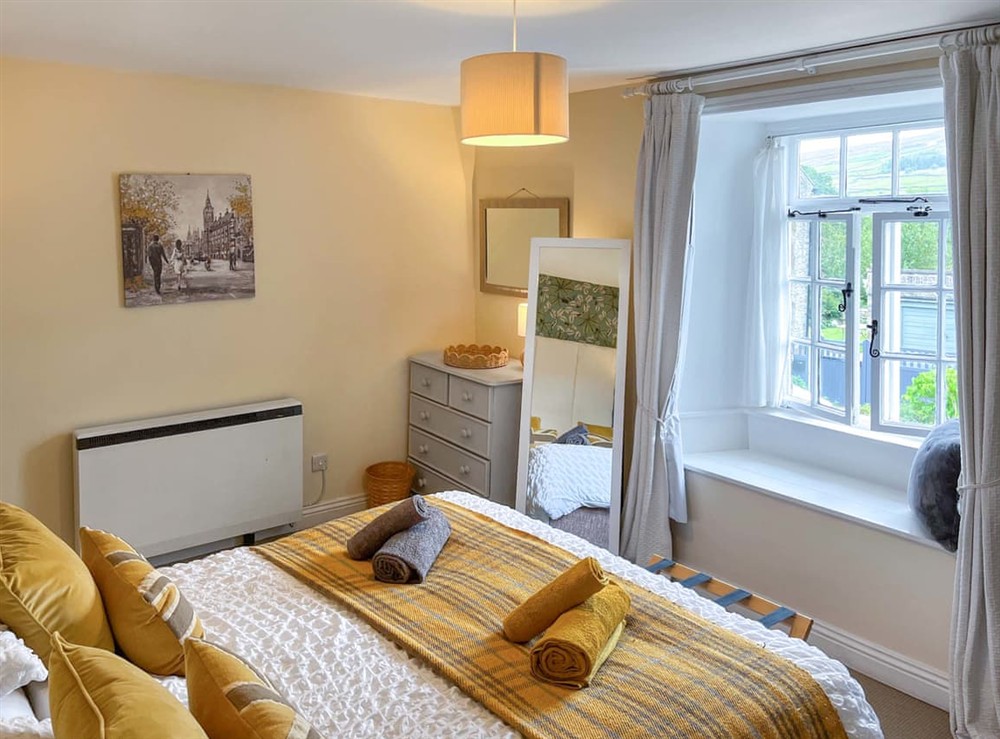 Double bedroom (photo 2) at Lock Heather Cottage in Healaugh, near Reeth, North Yorkshire