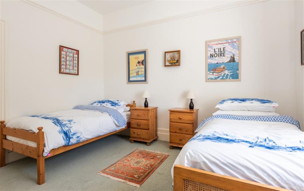 Second twin bedroom  at Lockslea House in Thurlestone