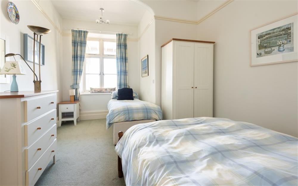 The first twin bedroom  at Lockslea House in Thurlestone
