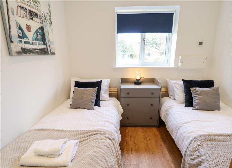 One of the 2 bedrooms at Lodge 12, South Hykeham