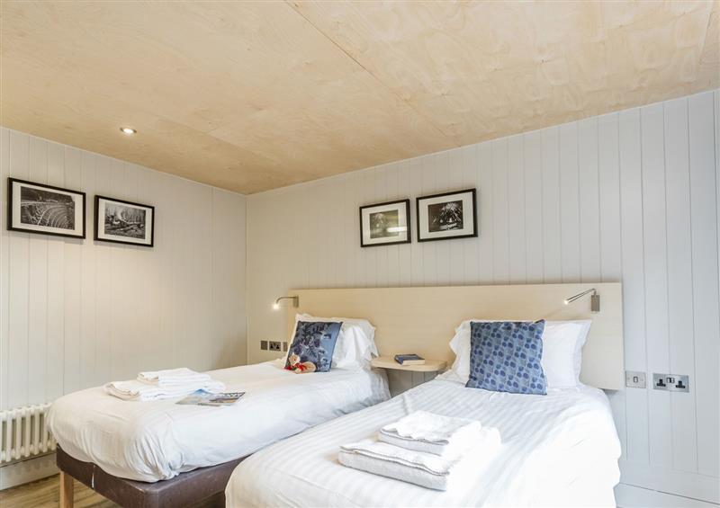 One of the 3 bedrooms at Lodge 19, Corfe Castle