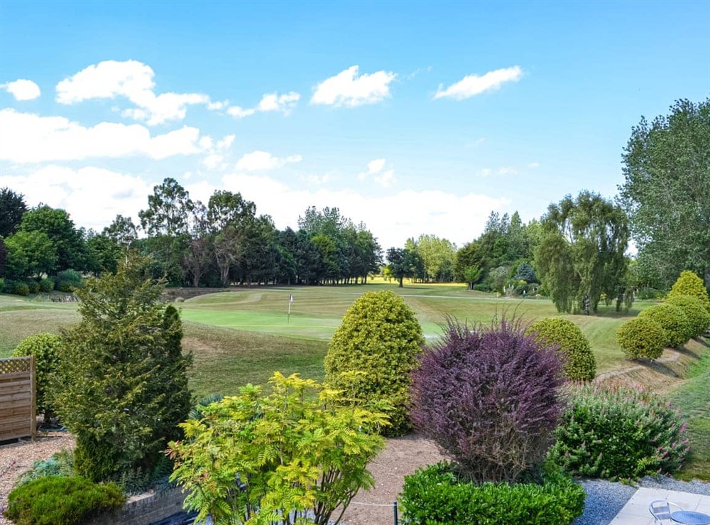 Surrounding area (photo 4) at Lodge 2 in Cottingham, North Humberside