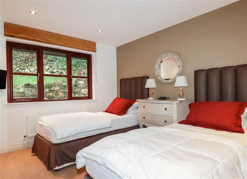 This is a bedroom at Lodge 22 Cherry, St. Breock near Wadebridge