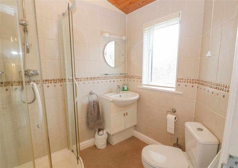 The bathroom at Lodge 23, Torpoint