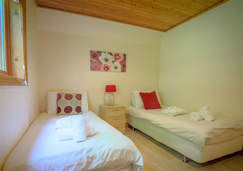 A bedroom in Lodge 68 - Fern Gully (photo 2) at Lodge 68 - Fern Gully, Finlakes Holiday Park near Chudleigh