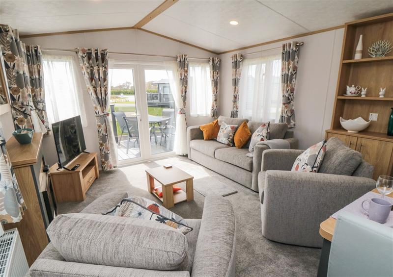 The living room at Lodge 7 - Seabreeze Retreat, Bridlington