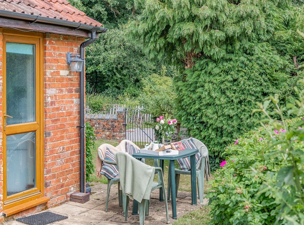 Sitting-out-area at Lodge in Blandford Forum, Dorset