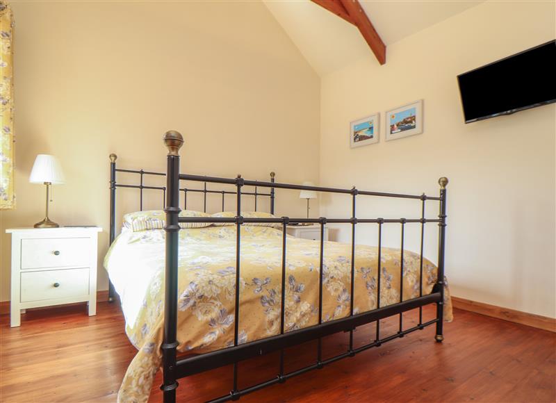 A bedroom in Long Barn at Long Barn, Castle Gate near Longrock