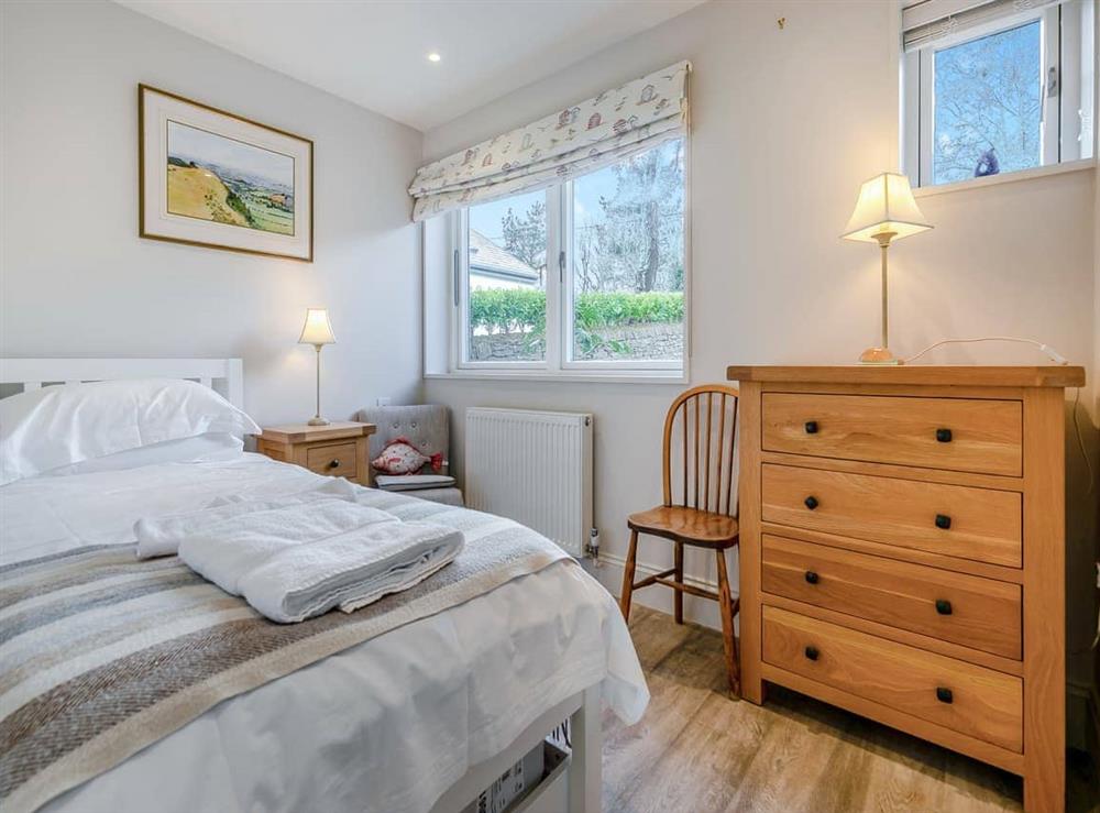 Double bedroom (photo 4) at Long Commons in St Mawes, near Falmouth, Cornwall