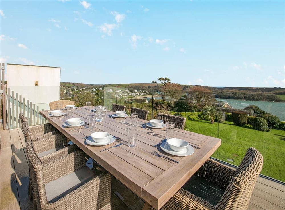 Terrace (photo 4) at Long Commons in St Mawes, near Falmouth, Cornwall