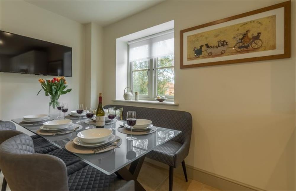 Ground floor: The dining area with seating for six at Long Meadow, Great Bircham near Kings Lynn