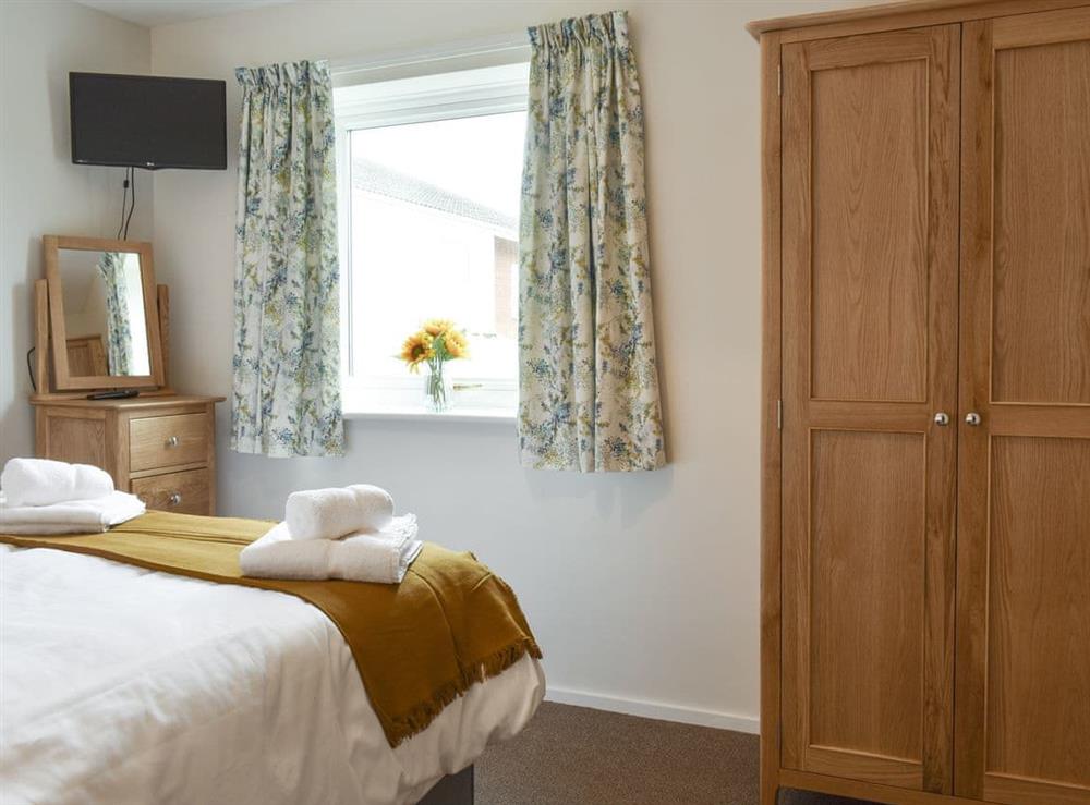 Double bedroom (photo 2) at Longstone Park in Beadnell, Northumberland