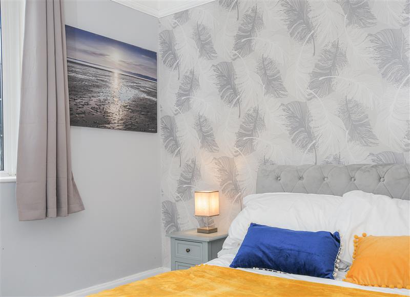 One of the 5 bedrooms (photo 2) at Lonsdale, Falmouth