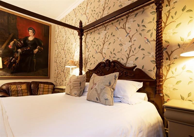 A bedroom in Lonsdale House at Lonsdale House, Bowness-On-Windermere