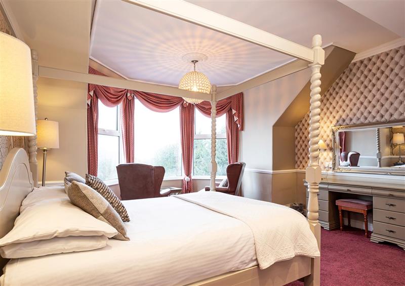 One of the bedrooms (photo 7) at Lonsdale House, Bowness-On-Windermere