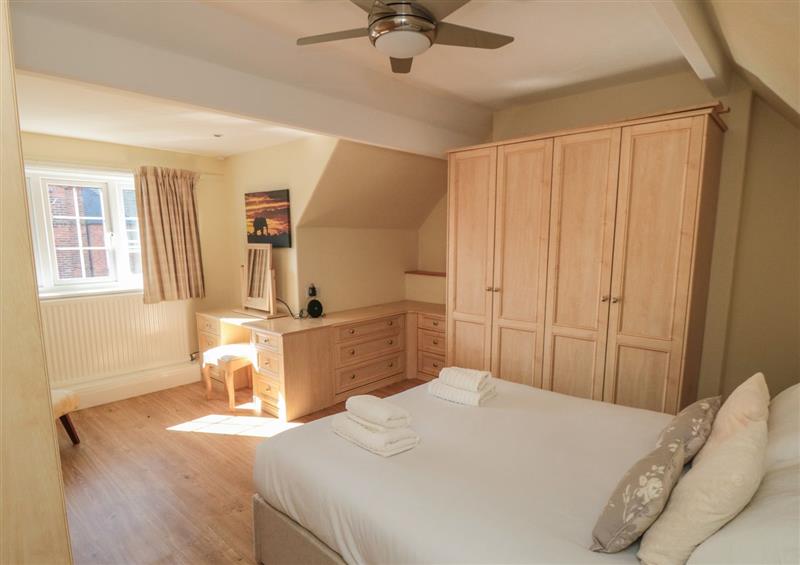 A bedroom in Lonsdale Villa (photo 5) at Lonsdale Villa, Scarborough