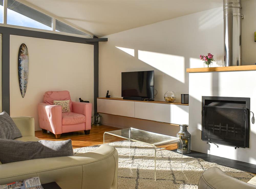 Open plan living space (photo 3) at Lookout in Downderry, Cornwall