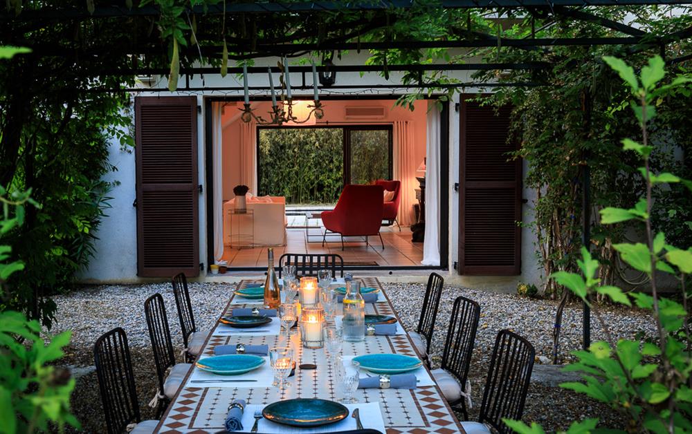 A photo of L'Orangerie