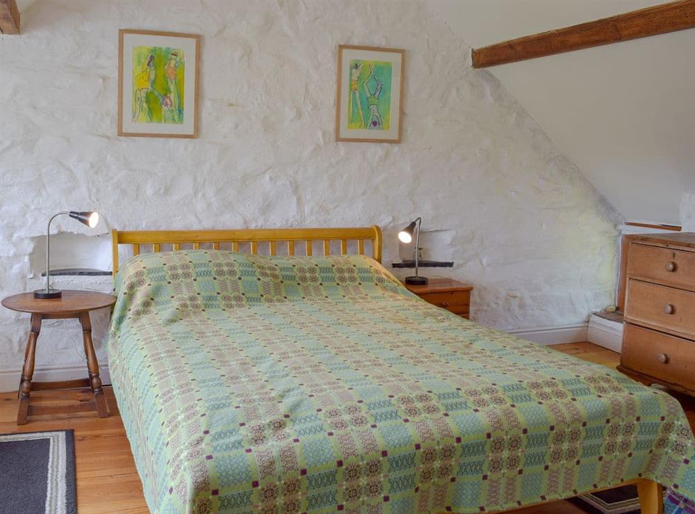 Well presented double bedroom at Lordship Farmhouse in Wolfscastle, near Haverfordwest, Dyfed