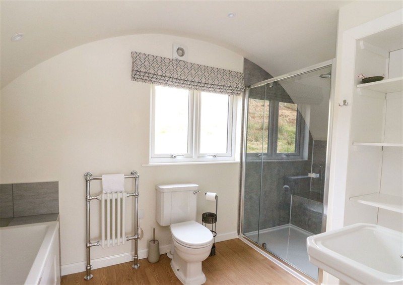 Bathroom at Losal, Cullipool
