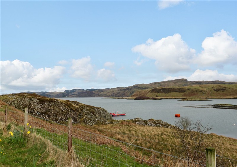 The setting around Losal (photo 2) at Losal, Cullipool