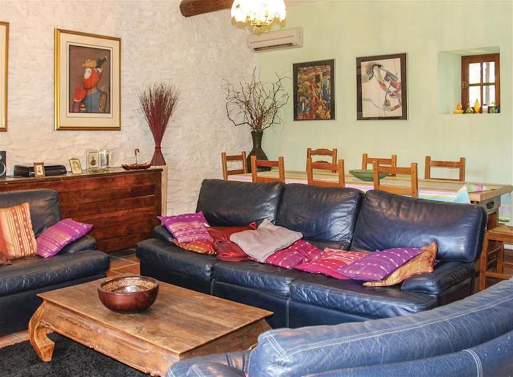 Living area (photo 2) at Lou Mas Di Rabassaire in St-Rémy-de-Provence, Bouches-du-Rhône, France