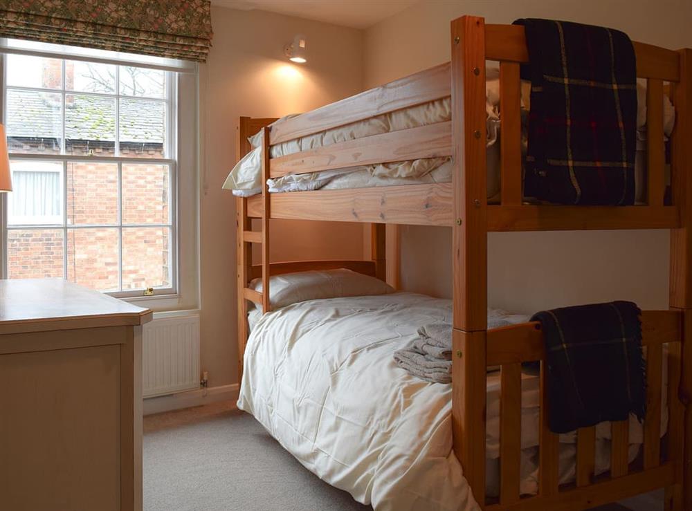 Bunk bedroom at Lovely Old Cottage in Stratford-Upon-Avon, Warwickshire