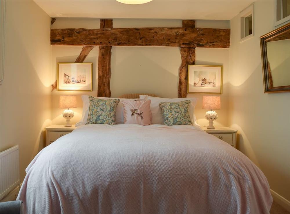 Double bedroom (photo 4) at Lovely Old Cottage in Stratford-Upon-Avon, Warwickshire