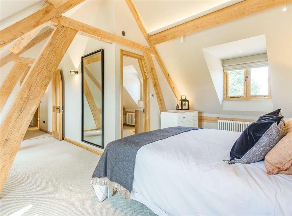 Double bedroom (photo 6) at Lovington Barn in Alresford, Hampshire