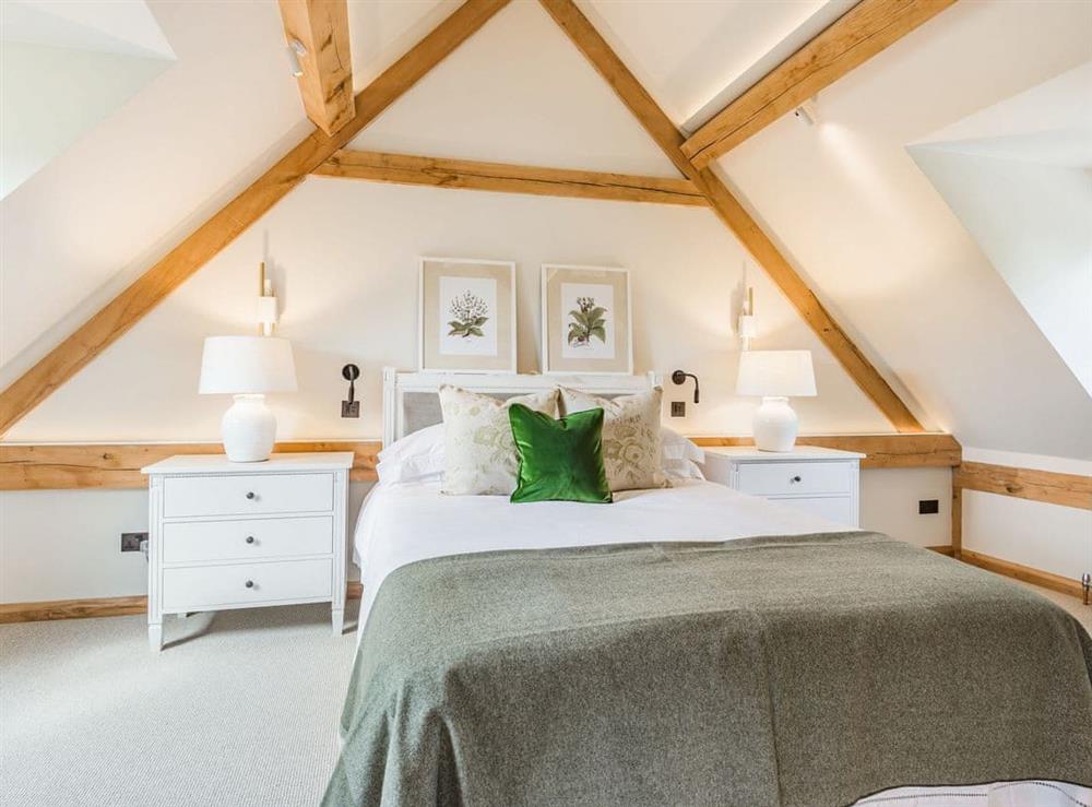 Double bedroom at Lovington Barn in Alresford, Hampshire