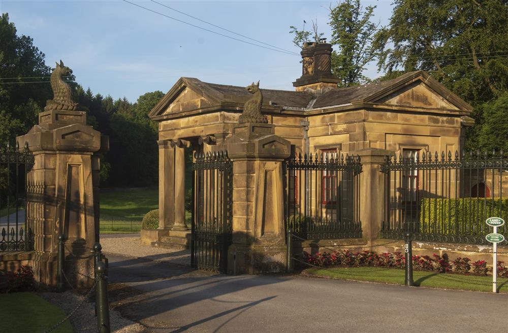 Low lodge, the former Gatehouse