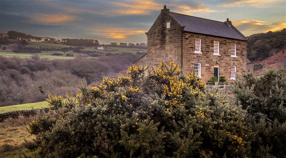 The exterior of Low Peak, Yorkshire (photo 4) at Low Peak in Ravenscar, North Yorkshire