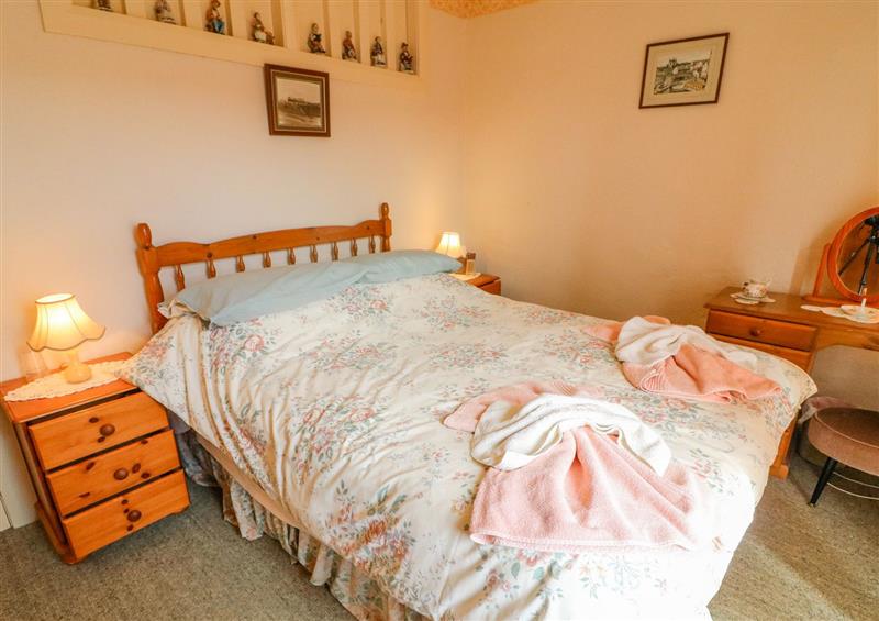 A bedroom in Low Skibeden Cottage (photo 2) at Low Skibeden Cottage, Skipton