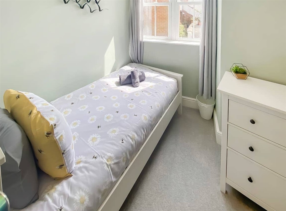 Twin bedroom at Low Tide in Filey, North Yorkshire