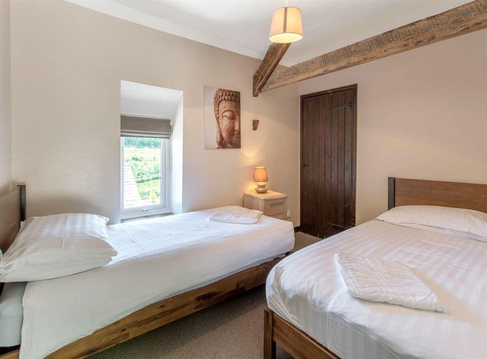 Twin bedroom at Smithy Cottage, 