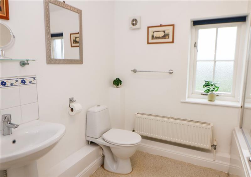 This is the bathroom at Lower Cowden Farm, Sheldon near Bakewell
