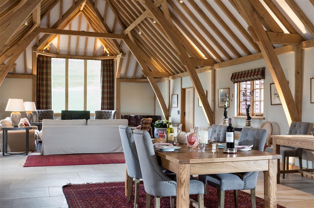 The open-plan sitting and dining room at Lower Farm Barn, Hungerford