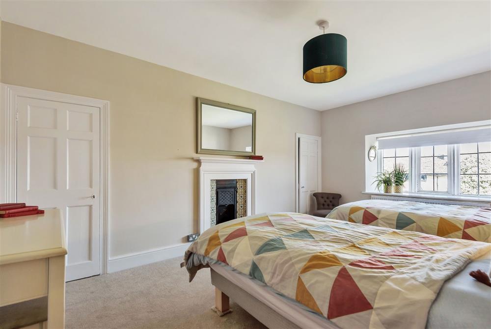 Lower Farm, Dorset: First floor: Bedroom five with twin 3ft single beds at Lower Farm, Sherborne