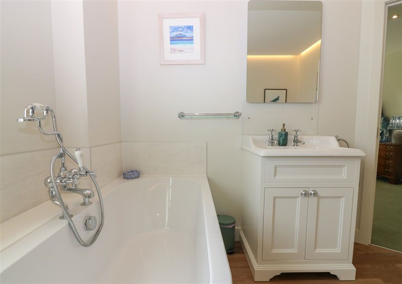 The bathroom (photo 4) at Lower Lodge, near Cupar