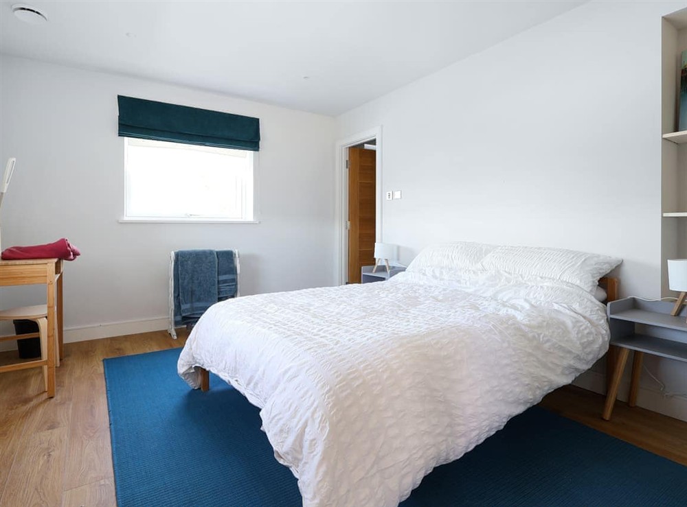 Double bedroom at Lower Mount Orchard in Stroud, Gloucestershire