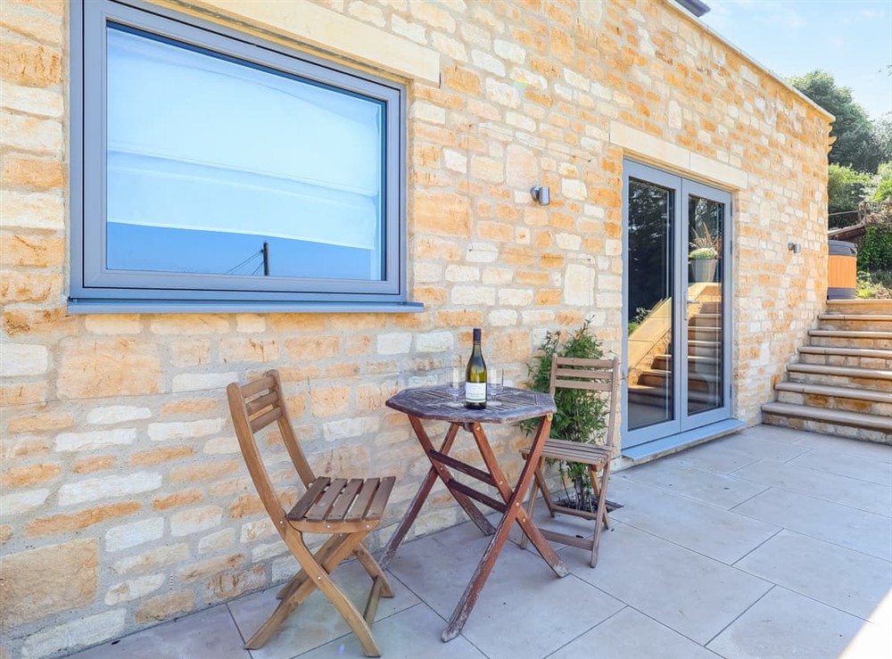 Sitting-out-area at Lower Mount Orchard in Stroud, Gloucestershire