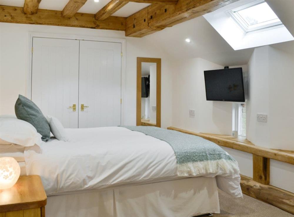 Peaceful second double bedroom at Combe View, 