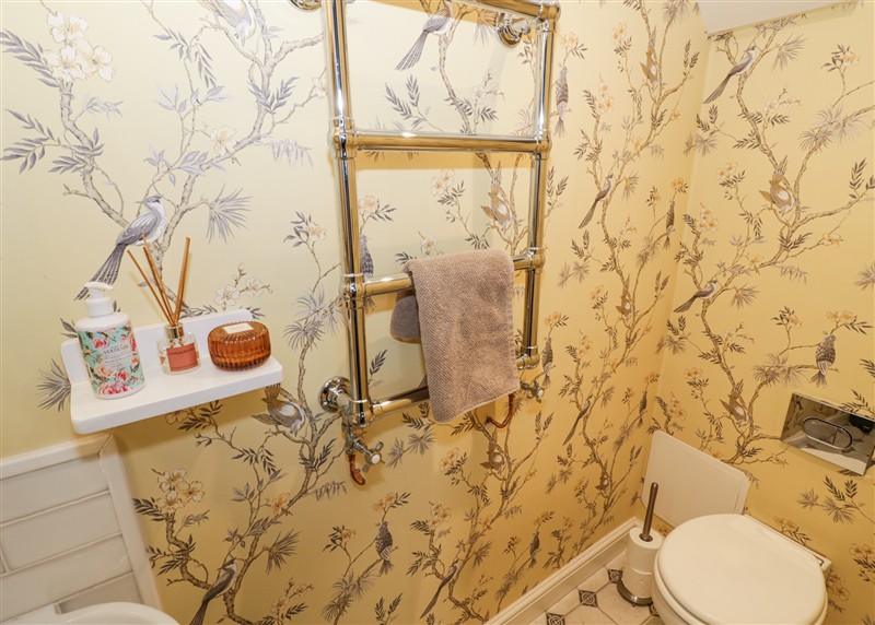 This is the bathroom at Lower Pack Horse Cottage, Winchcombe